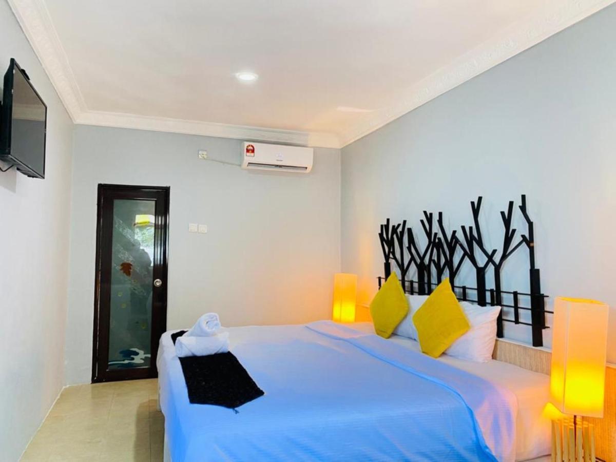 Fat Mermaid Guesthouse Pantai Cenang  Eksteriør billede
